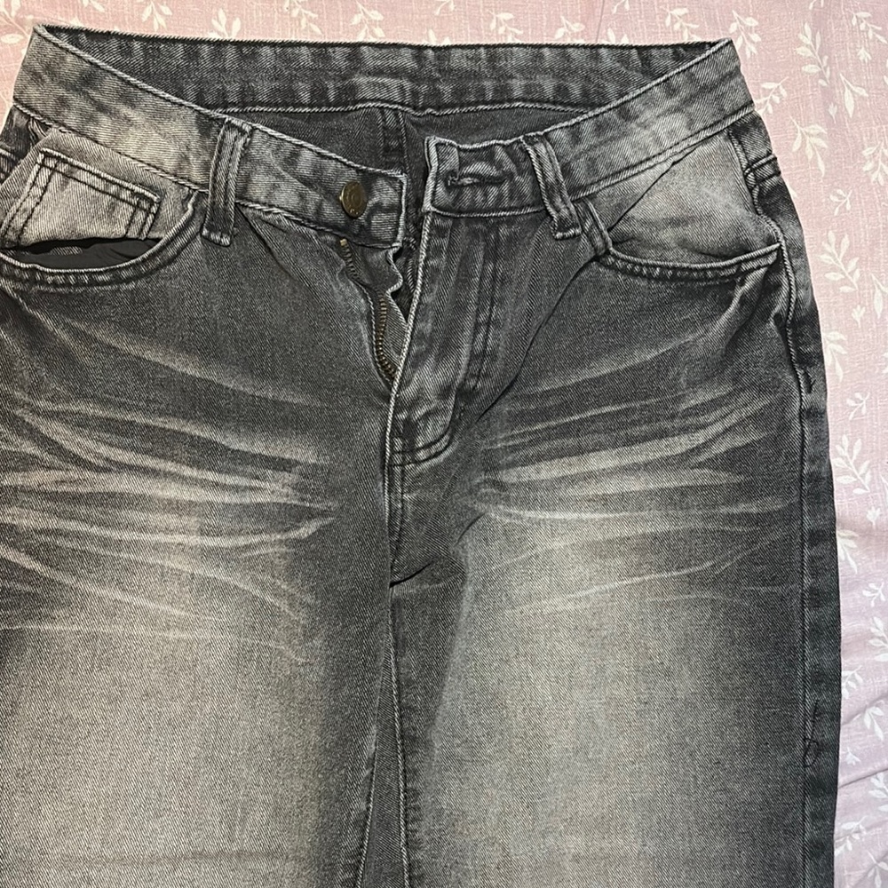 Stylish Gray Denim Jeans